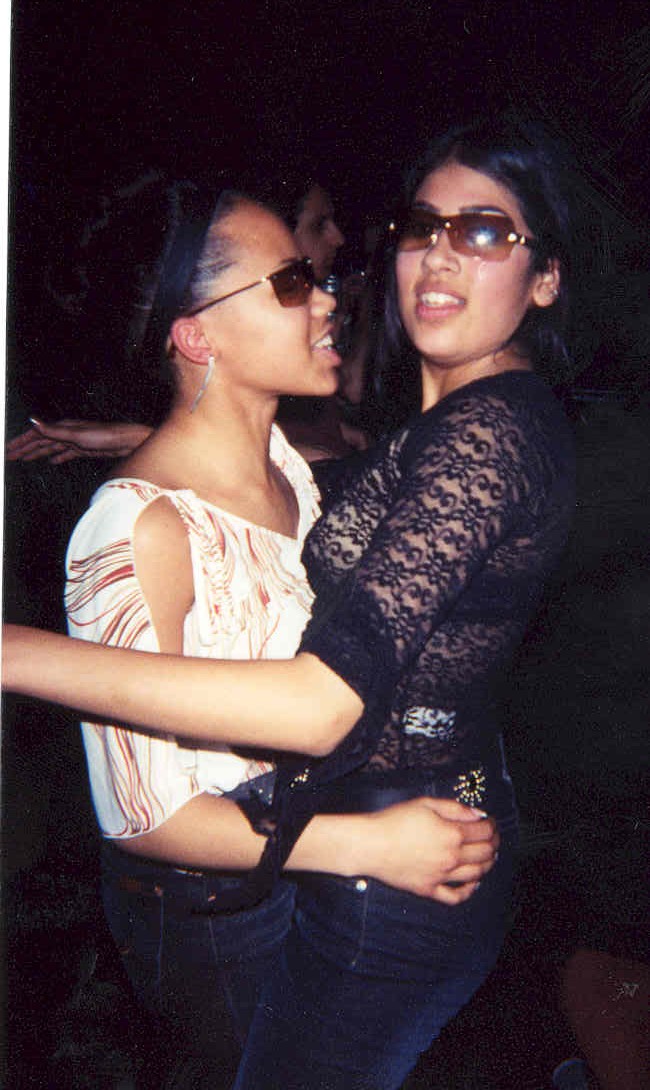 rayandleslieatglow.jpg